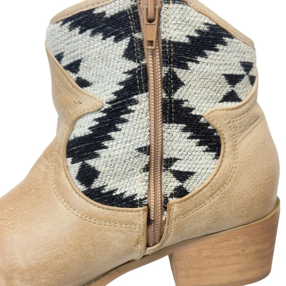 Francesca's Collections Tan and Black Ankle Boots with Southwestern Flair